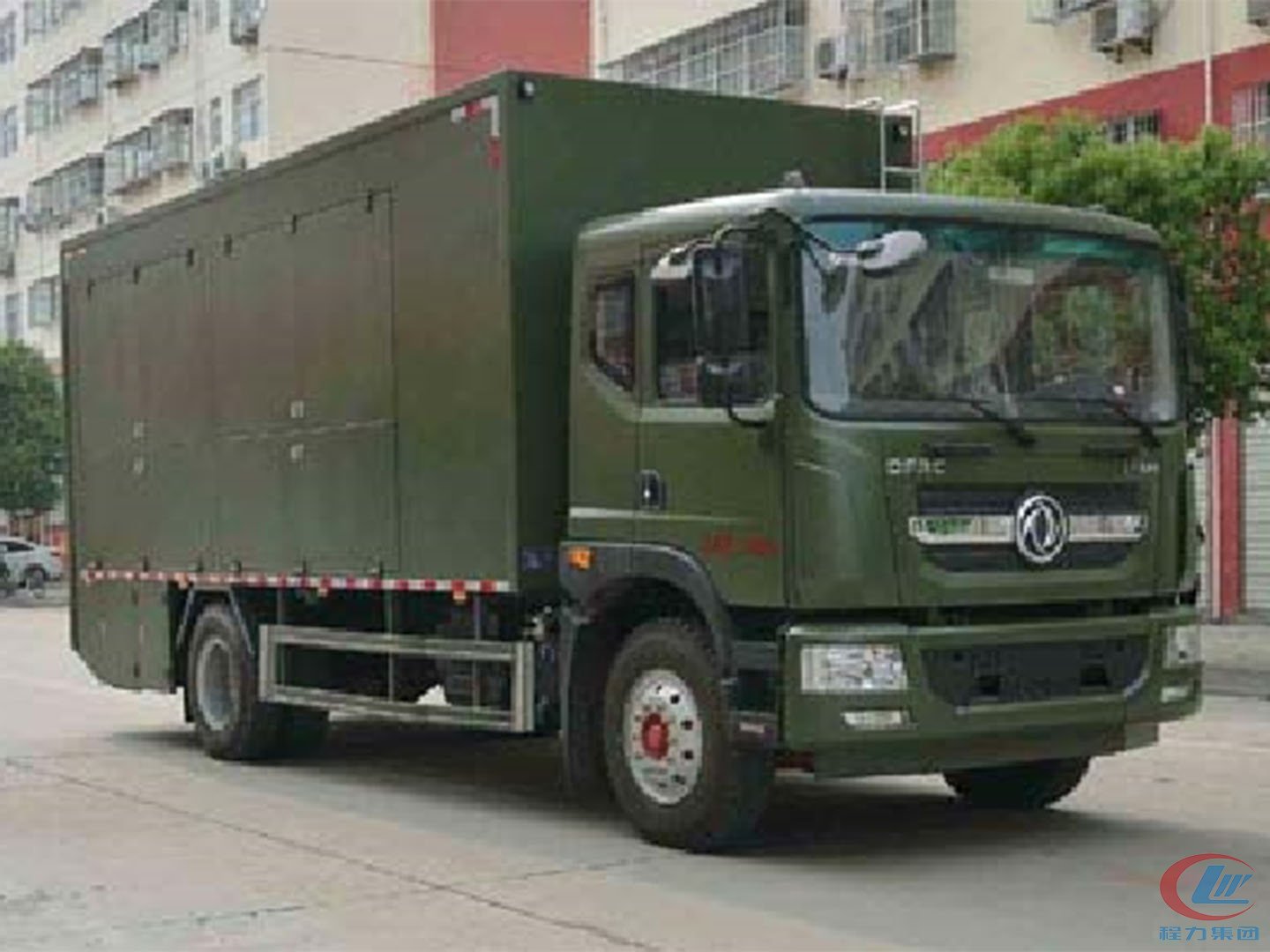 東風被服洗滌車