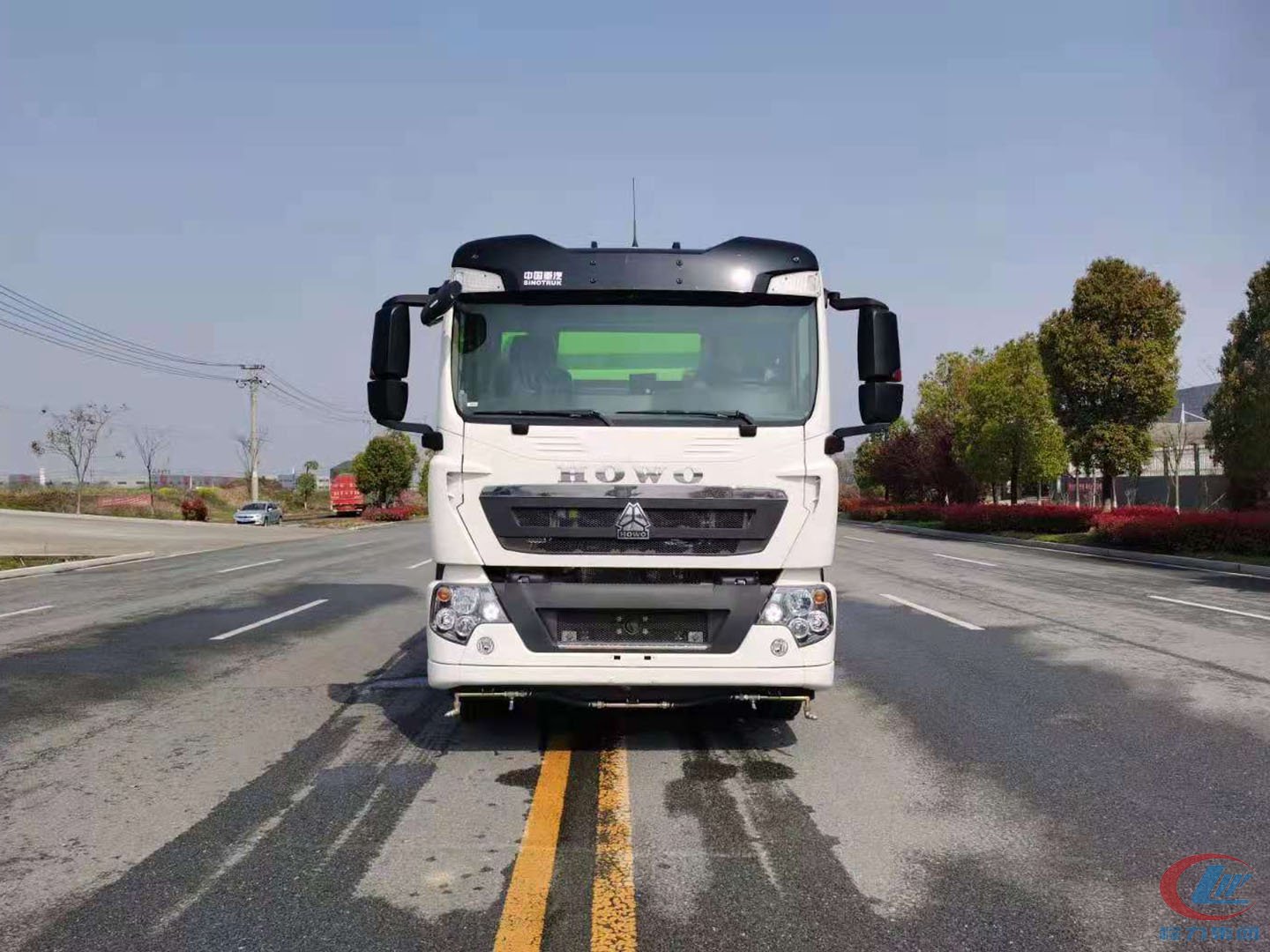 國(guó)六重汽豪沃洗掃車