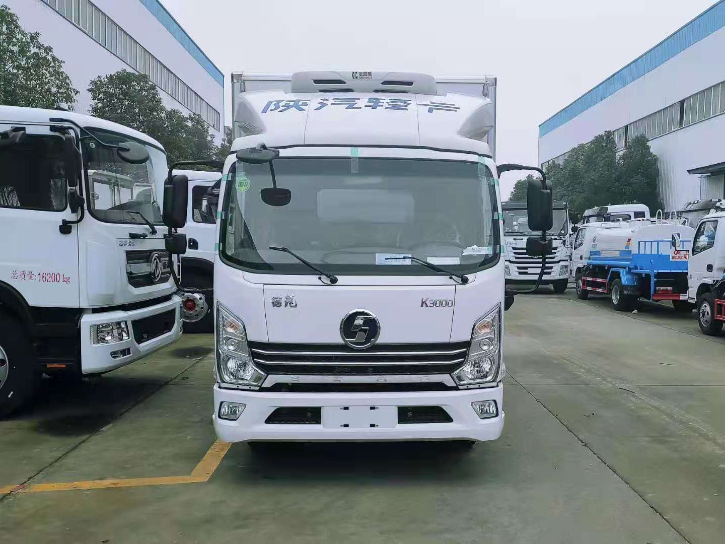 國(guó)六陜汽德龍K3000冷藏車