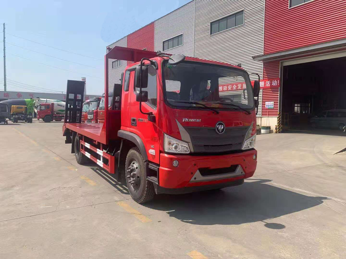 國(guó)六福田瑞沃單橋平板車(chē)后方圖片