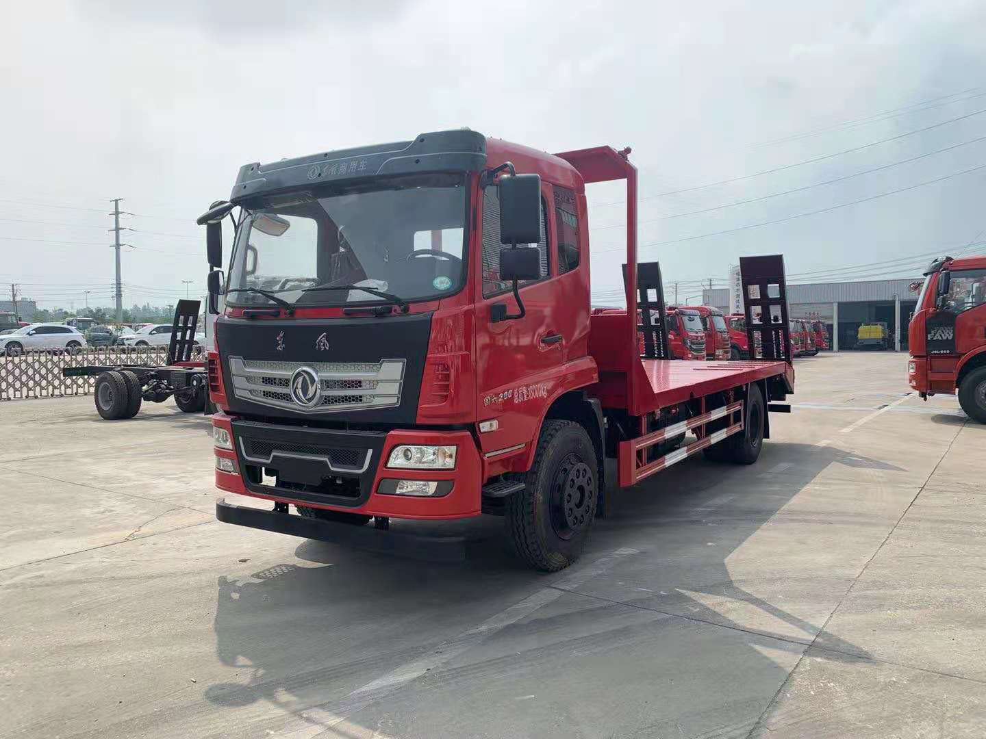國六東風(fēng)D17-H平板運輸車