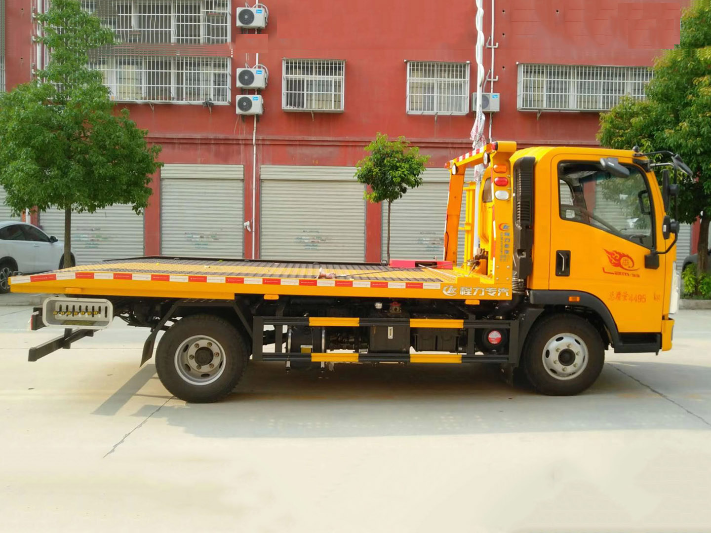 重汽豪沃藍(lán)牌清障車(chē)