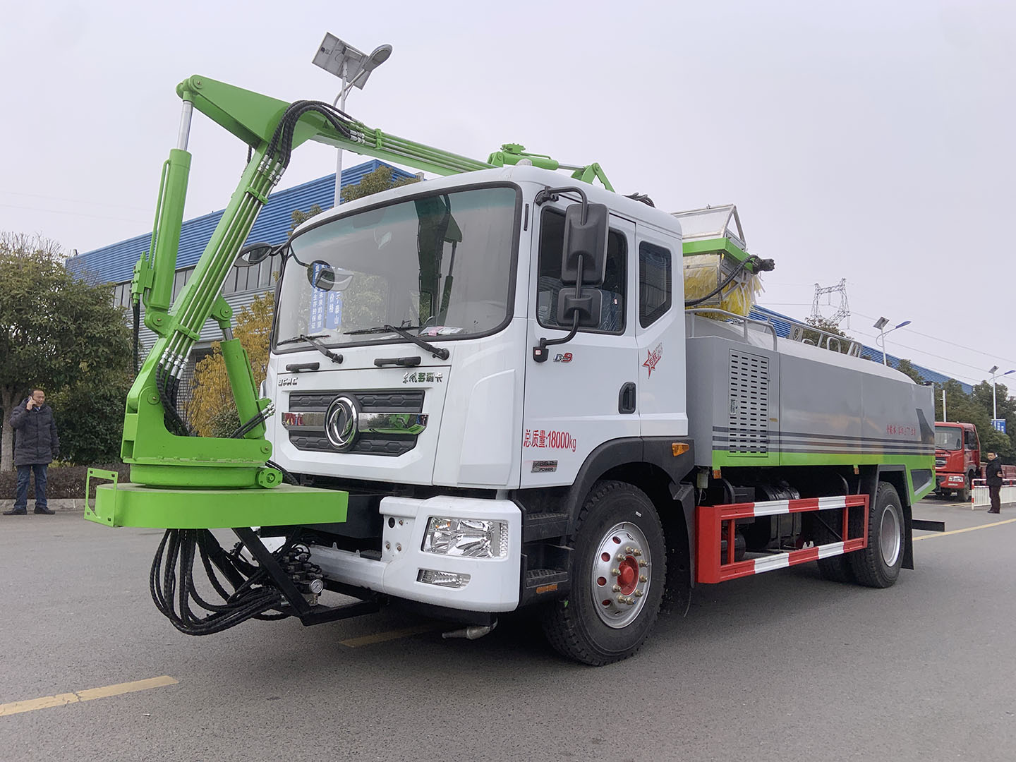 國(guó)六東風(fēng)D9隧道清洗車