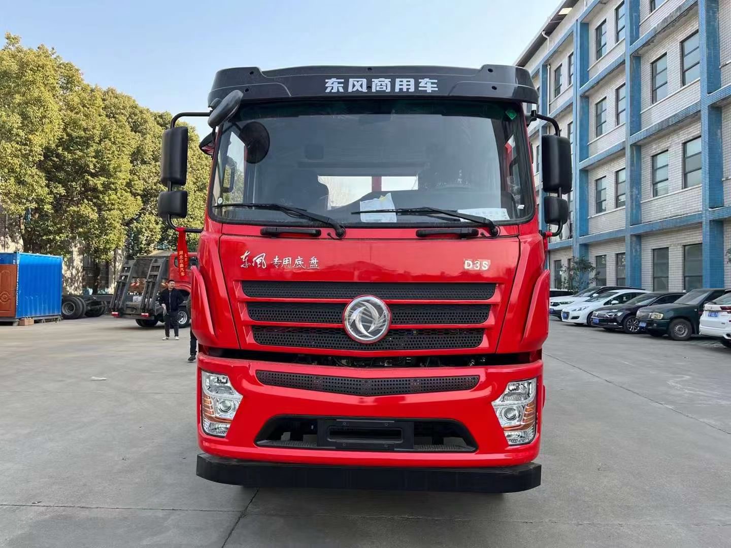 國(guó)六東?專(zhuān)風(fēng)?底D3S平板車(chē)