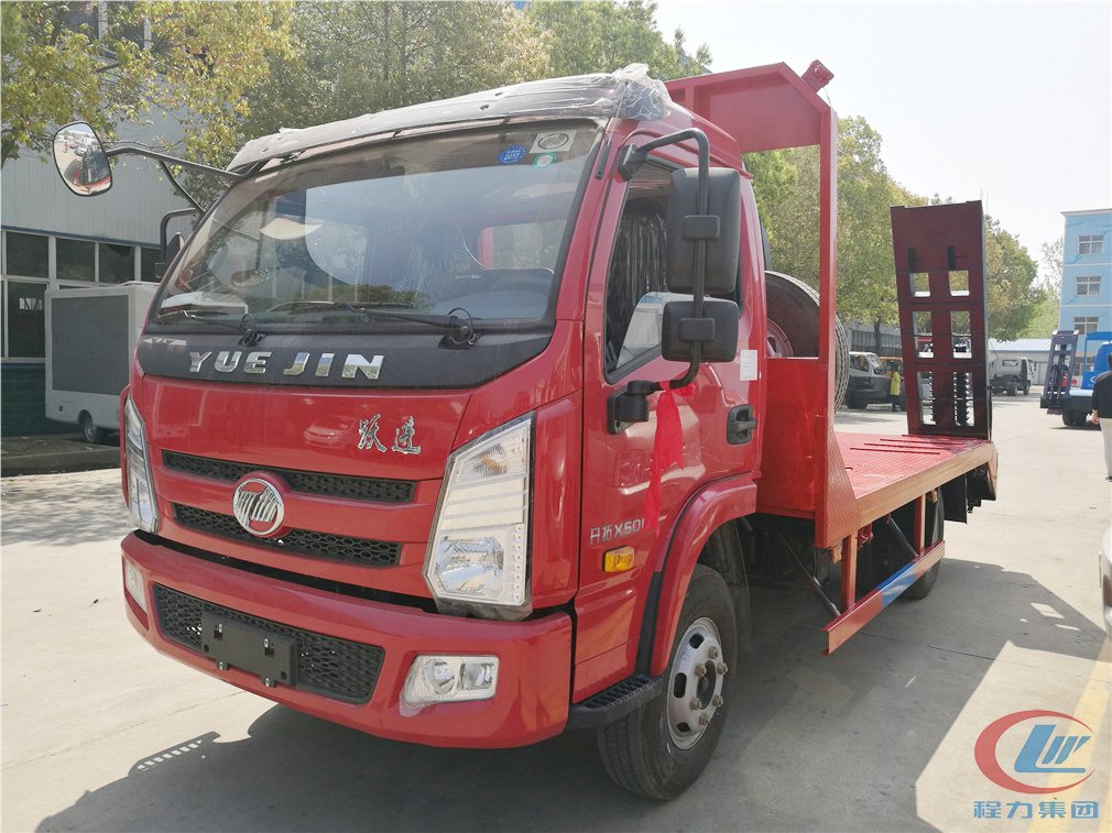 程力躍進(jìn)藍(lán)牌平板運(yùn)輸車側(cè)面圖