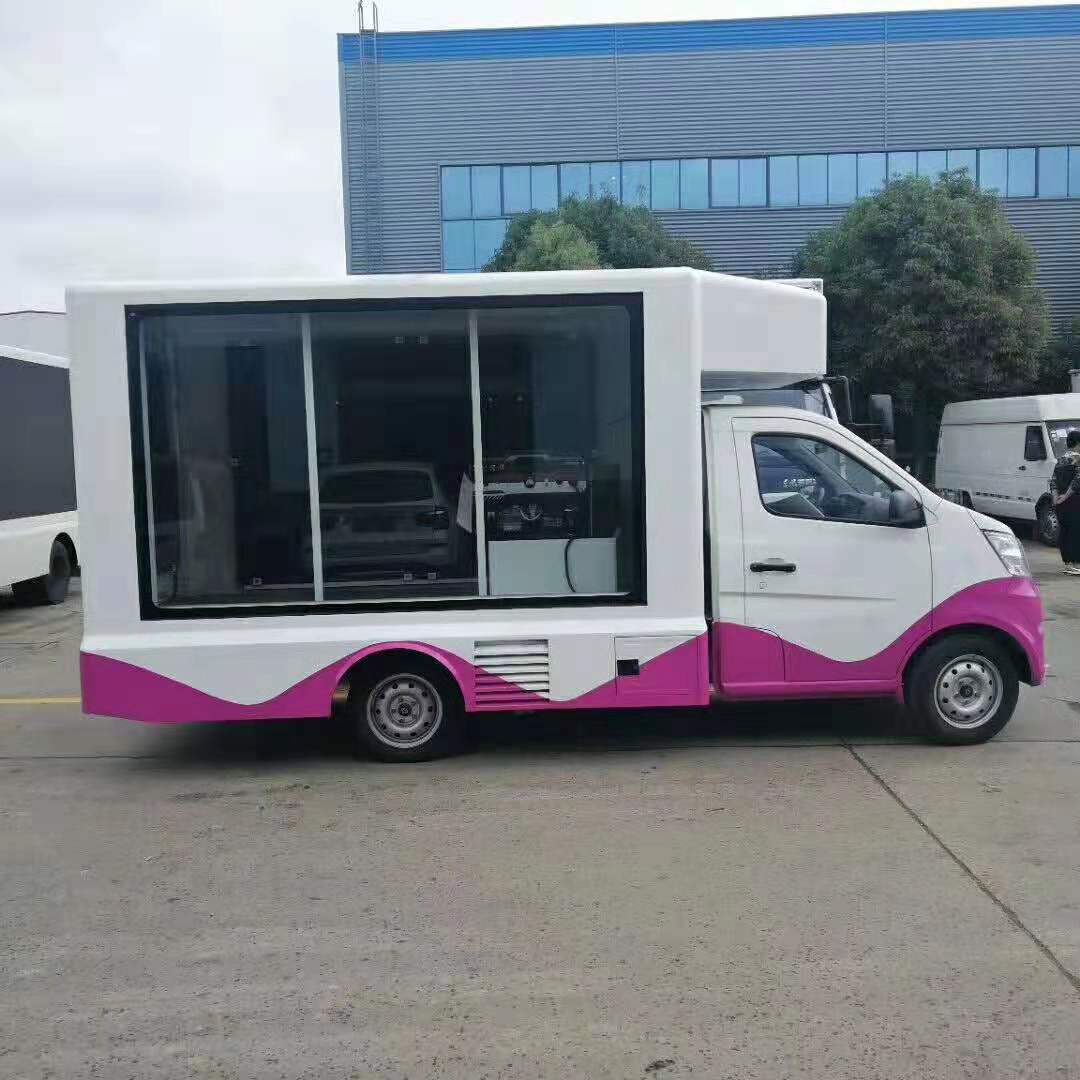 廣告車(chē)