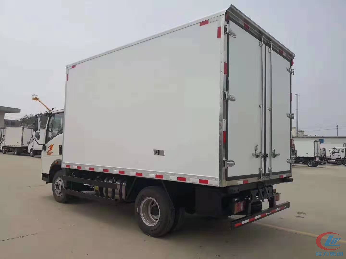程力威牌重汽冷藏車(chē)報(bào)價(jià)