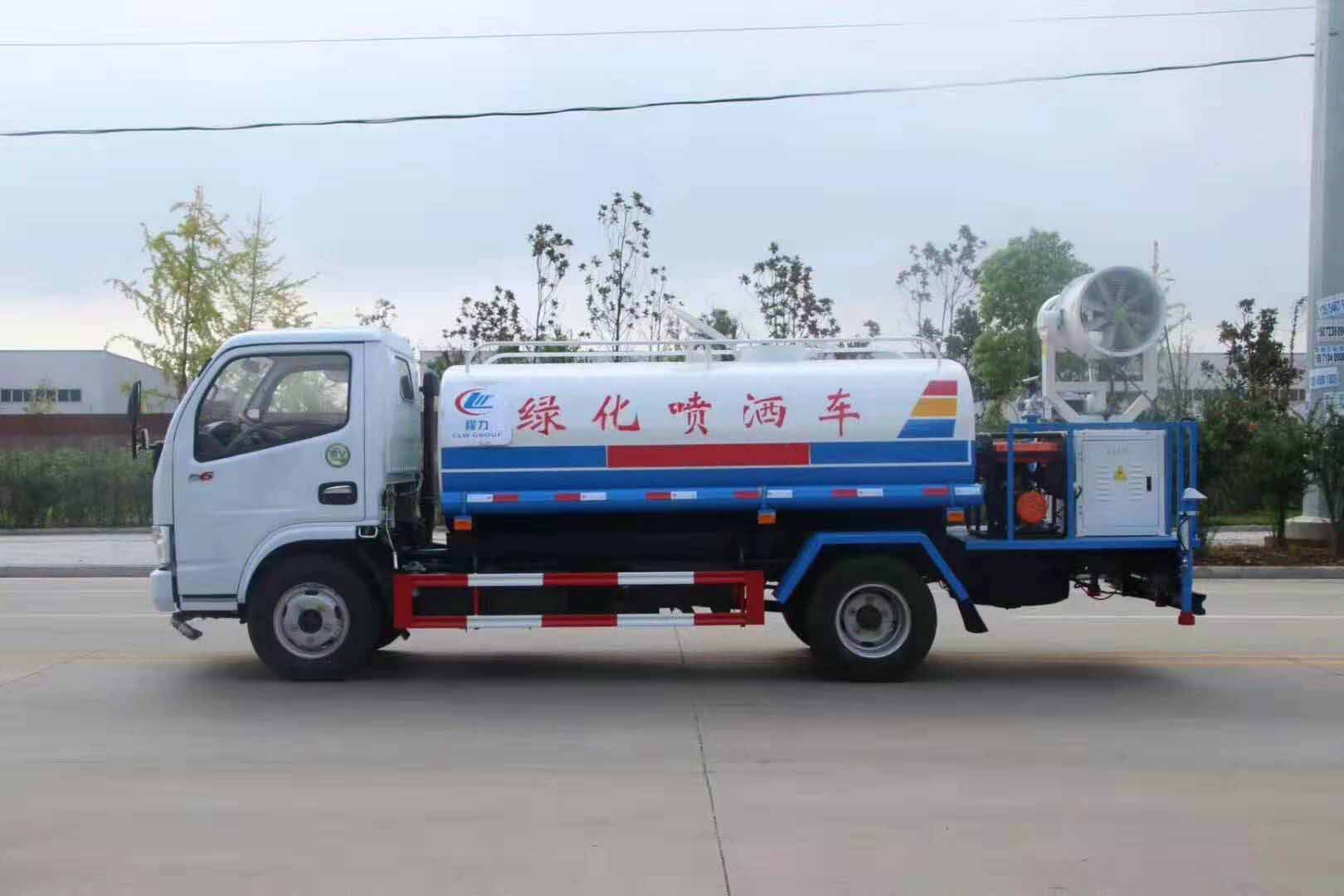 程力威牌東風(fēng)5方霧炮灑水車(chē)