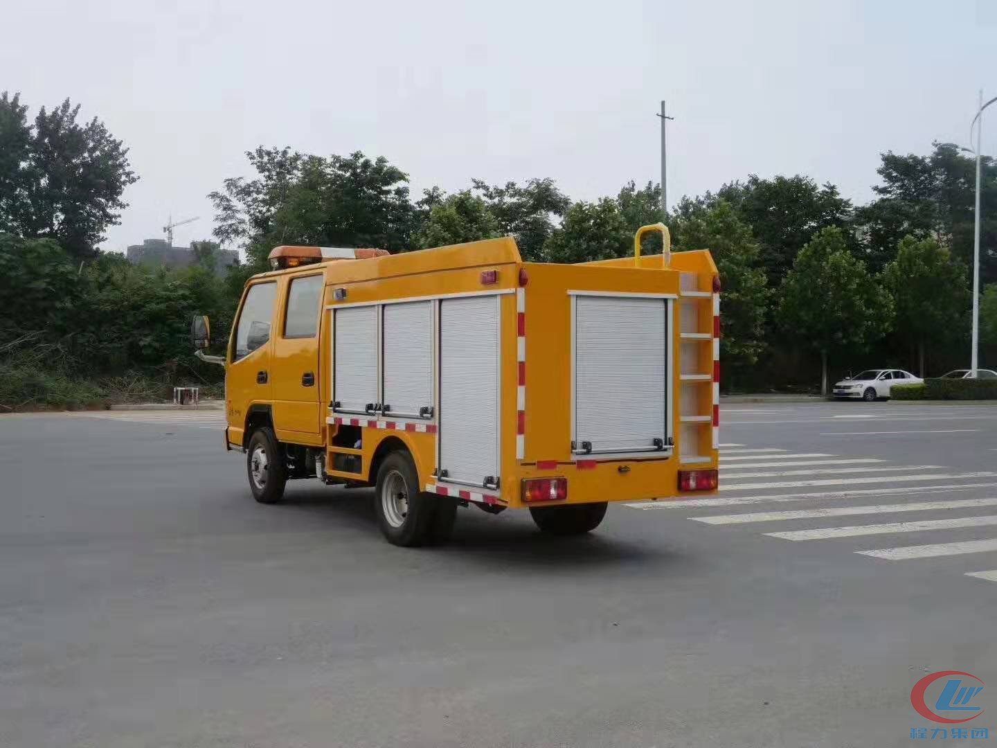 凱馬雙排搶險車，凱馬救險車