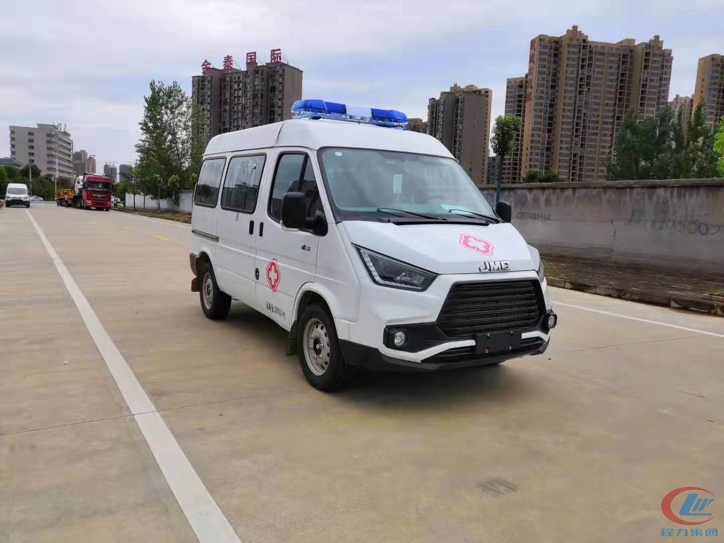 程力江鈴特順國(guó)六高端航空版救護(hù)車(chē)