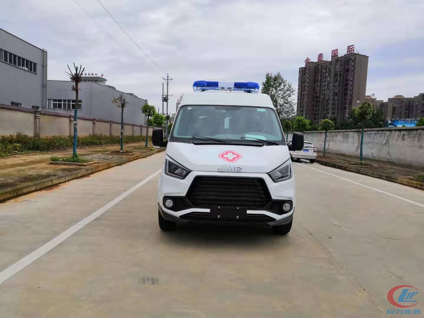 程力江鈴特順國(guó)六高端救護(hù)車(chē)