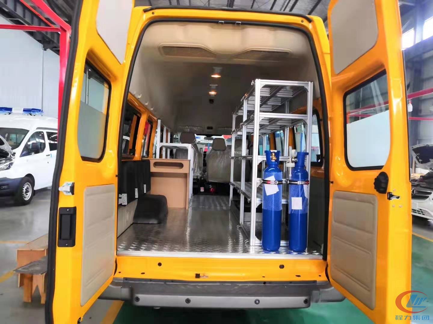 福特新時(shí)代客運(yùn)版救護(hù)車，福特應(yīng)急救援車