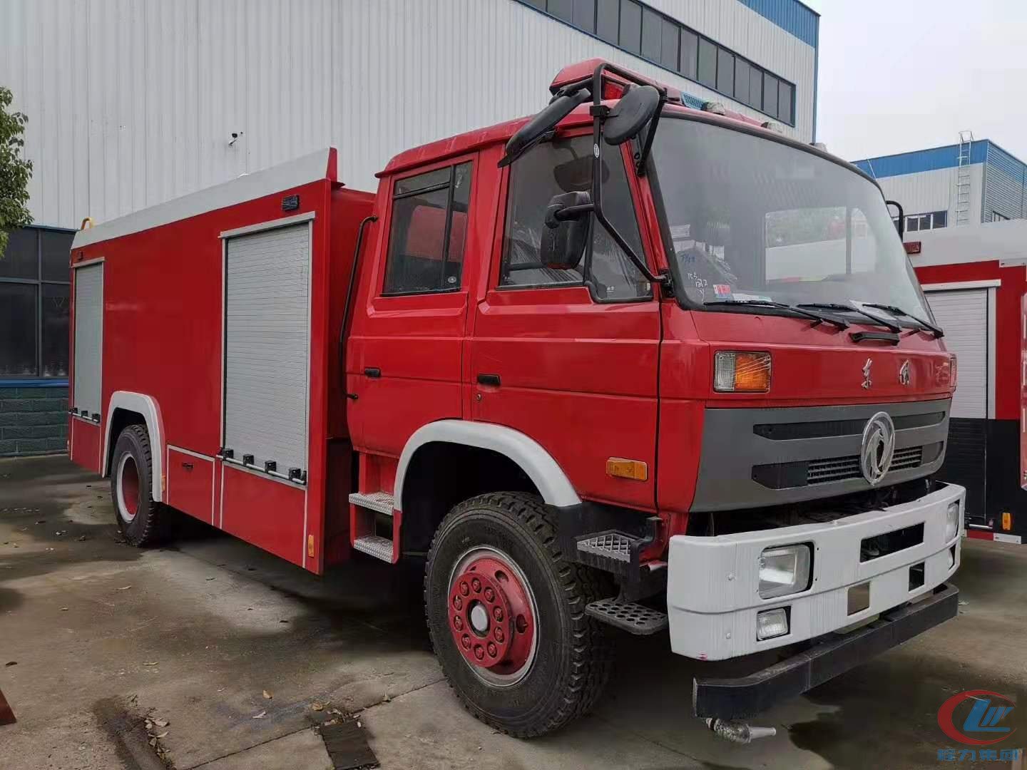 東風(fēng)153水罐消防車(chē)